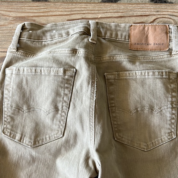 American Eagle Men’s Skinny Distressed Tan Denim Jeans - Picture 7 of 7